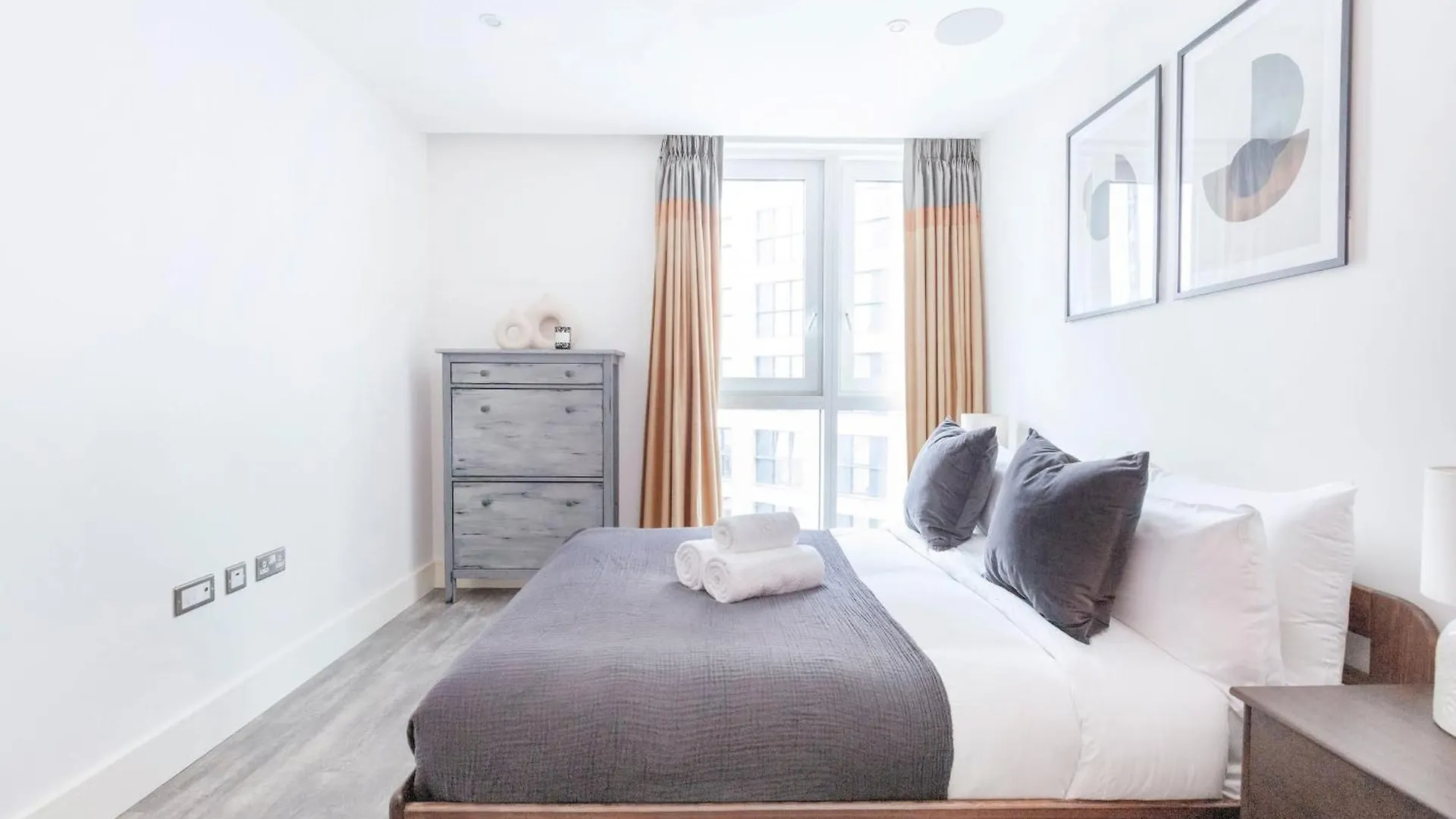 Bnbnova - 2Br - Tower Bridge & Liverpool Street London