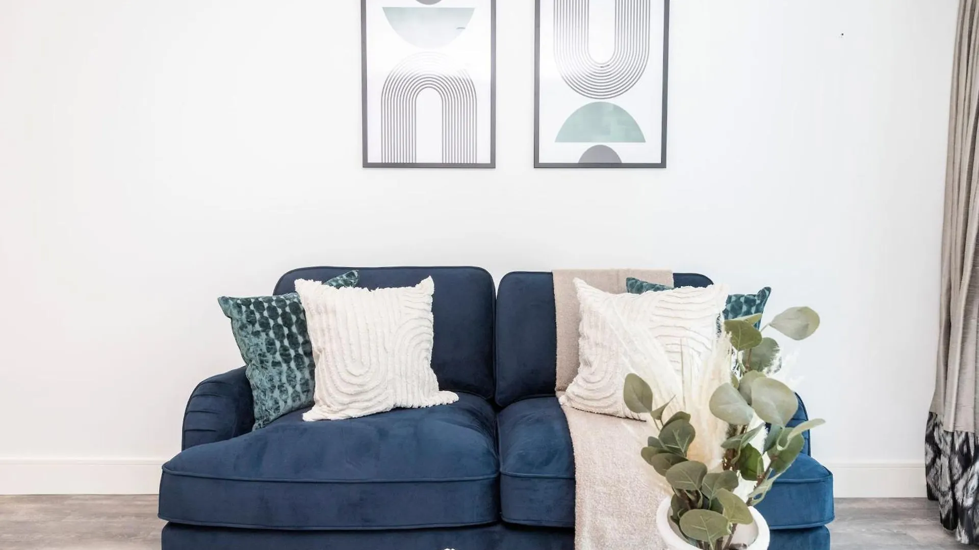 Bnbnova - 2Br - Tower Bridge & Liverpool Street London Apartment